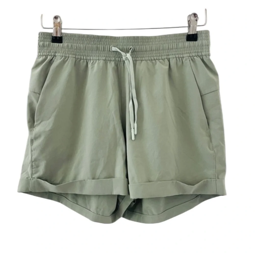 Lululemon Spring Break Away Shorts 3” Sea Moss 8